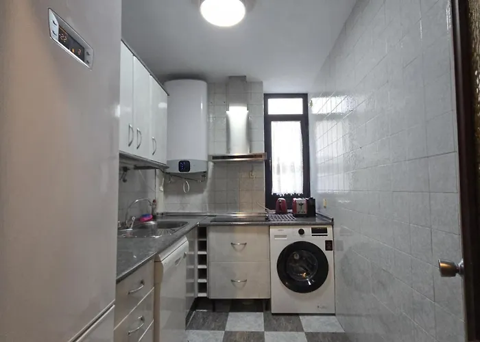 Apartamento Grande Madrid Centro Atocha Cerca AVE